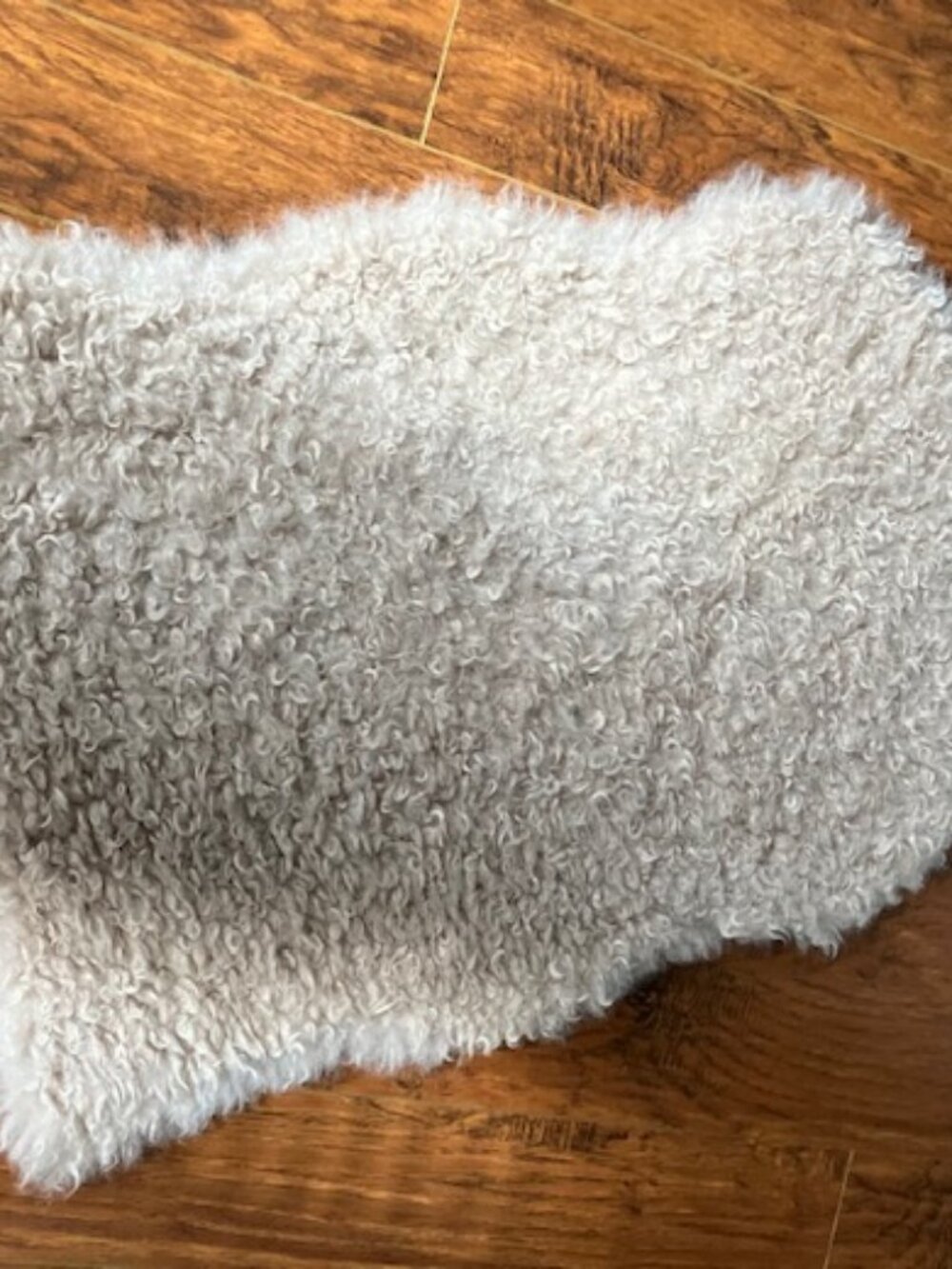 Ikea S V I N D I N G E rug (Beige) 1' 10" x 2' 9"